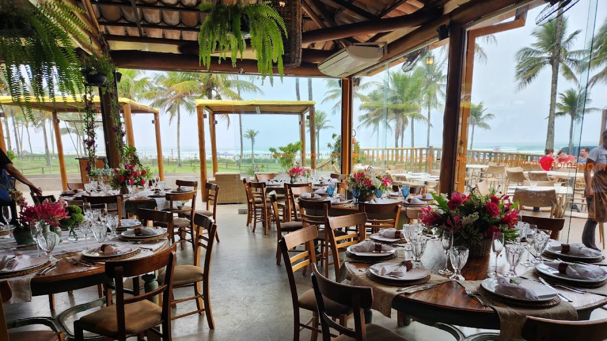 A paisagem da praia de Riviera de São Lourenço, em Bertioga, é um grande atrativo