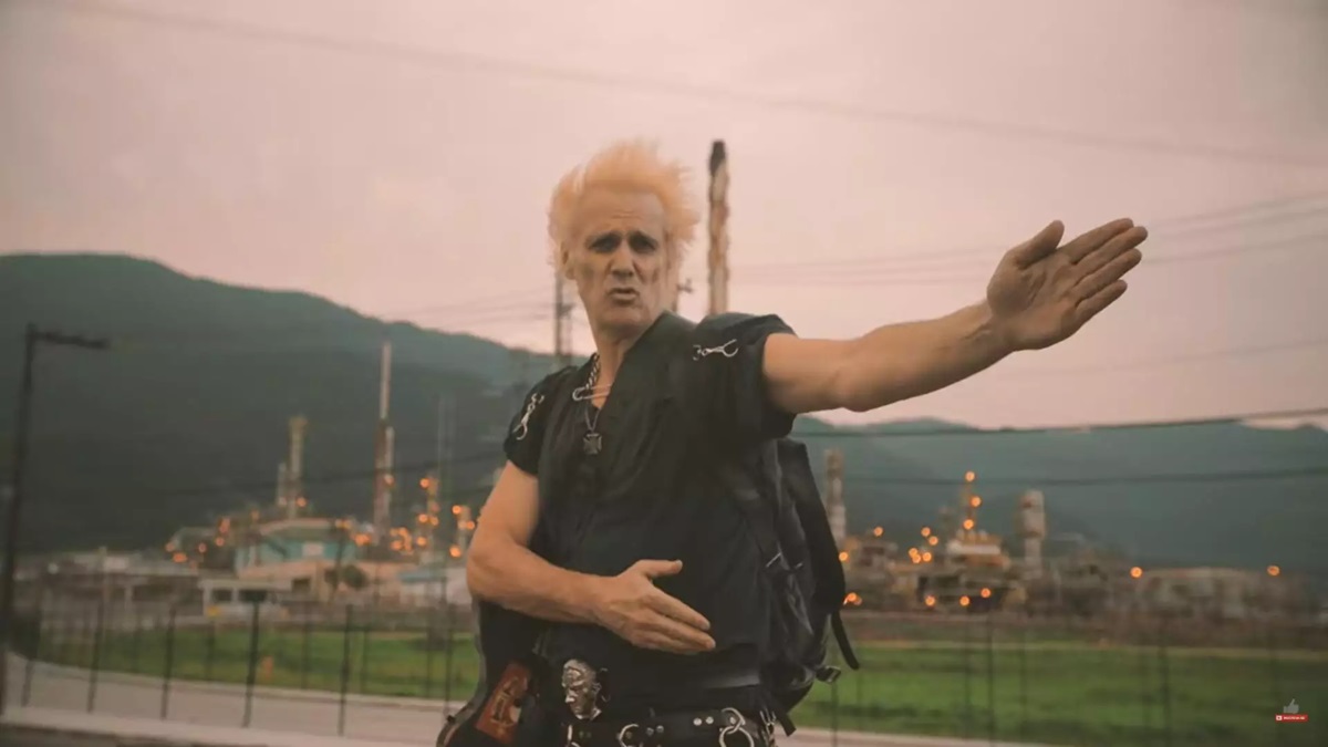 Supla, que recentemente lançou clipe gravado em Cubatão, se apresenta na cidade neste fim de semana