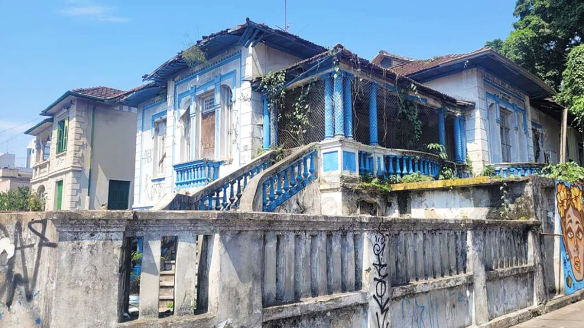 A decisão não impede a alienação do imóvel pelo Estado