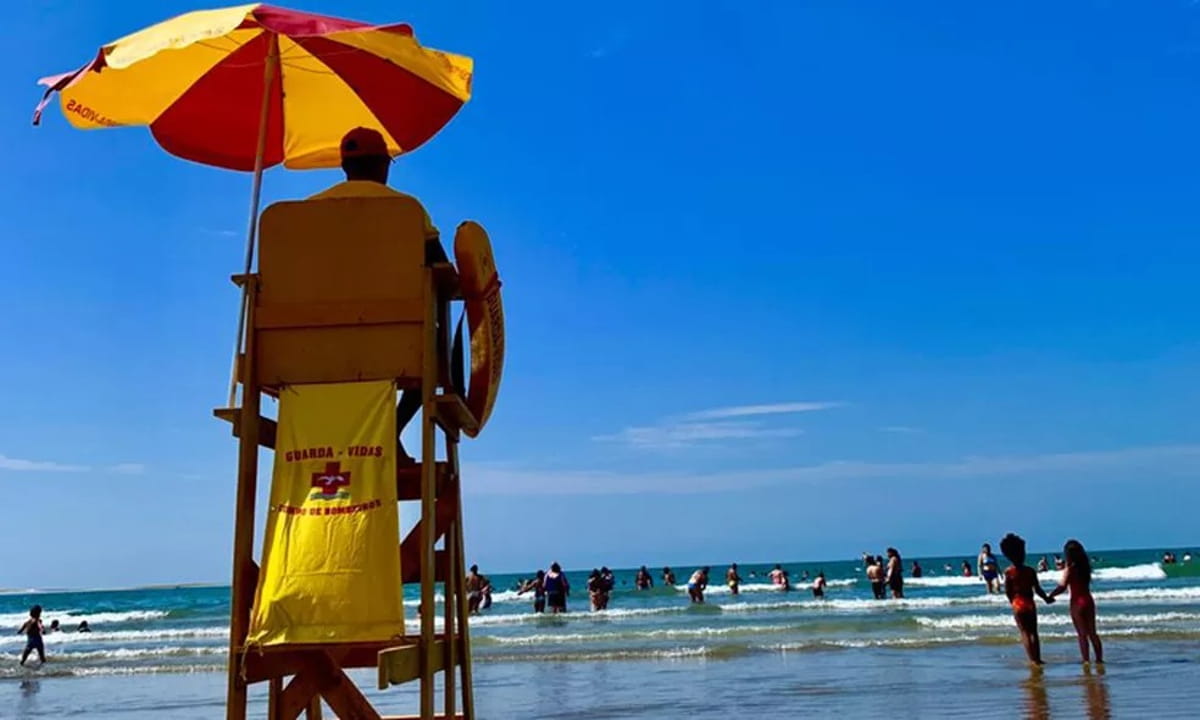 São 45 vagas, com salário mensal de R$ 2.433 para 40 horas semanais