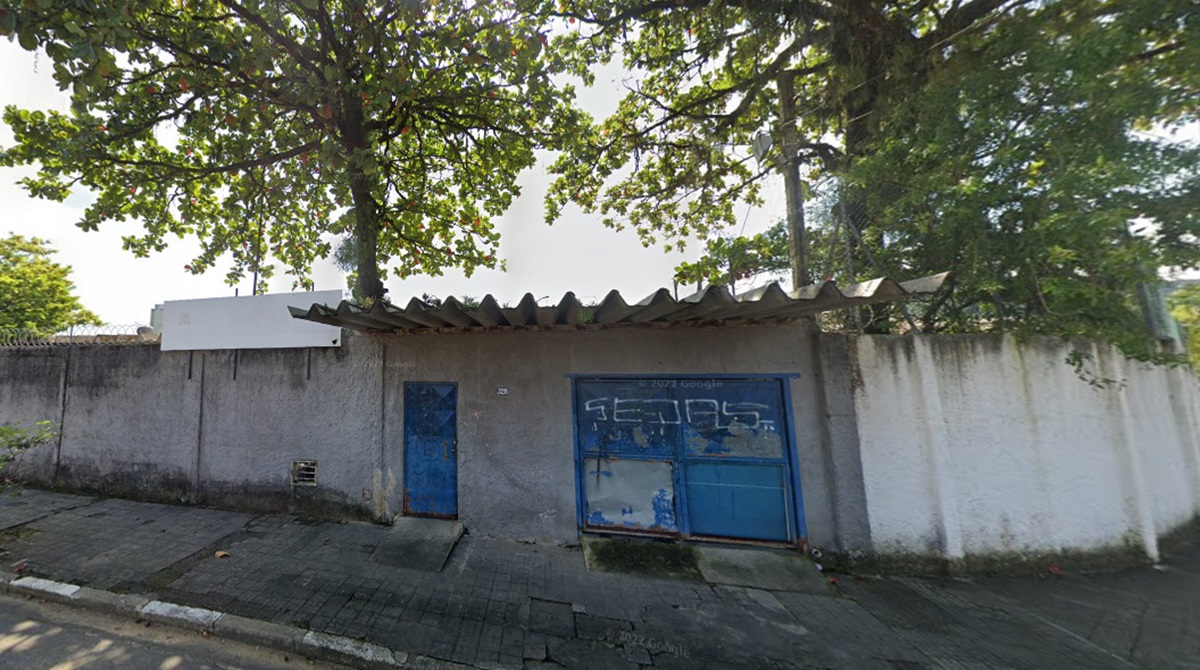 Área doada fica na Praça Maria Coelho Lopes, na Zona Noroeste