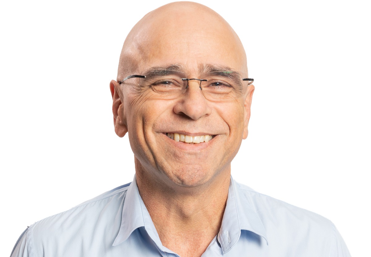 Farid Madi (Podemos) tenta ocupar o cargo de prefeito mais uma vez