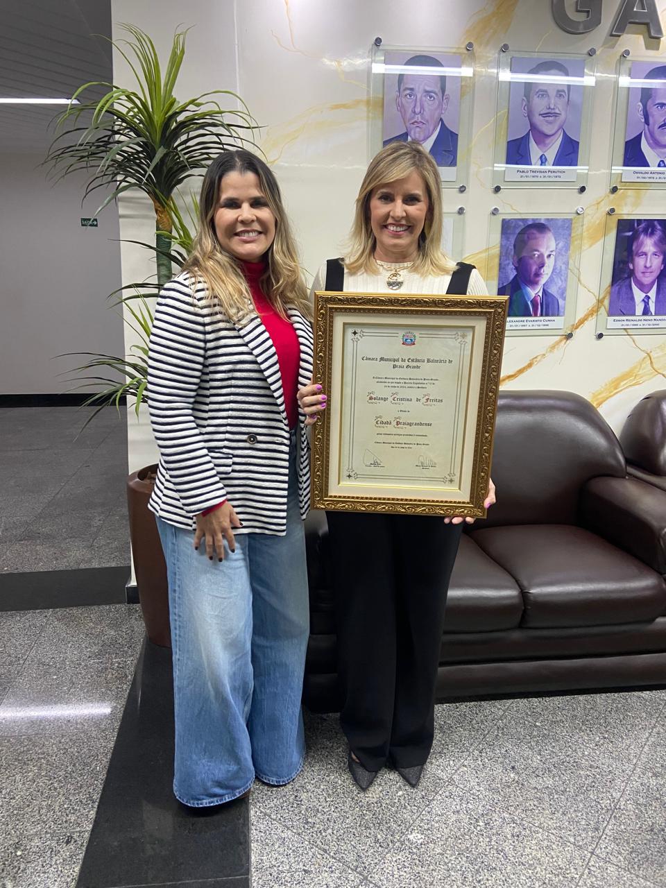 A jornalista é uma das candidatas apoiadas pela deputada estadual Solange Freitas, autora da lei que cria o Protocolo Individualizado de Avaliação para Autistas