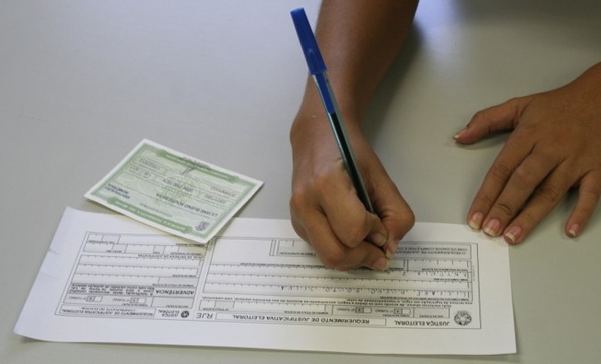 A justificativa pode ser feita por meio do aplicativo e-Título