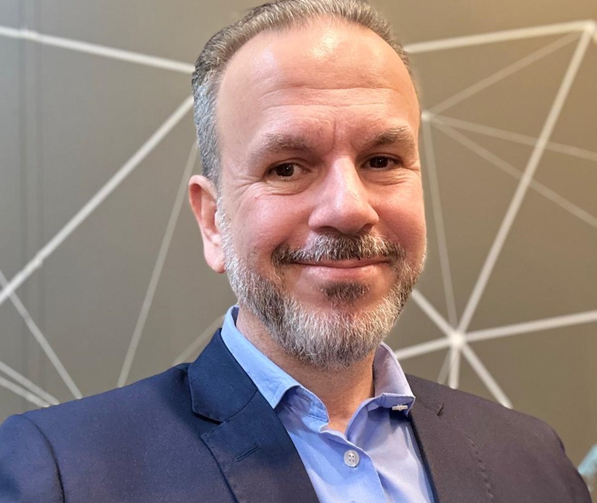 Marcelo Rocha (Novo) tenta o cargo de prefeito de São Vicente pela primeira vez