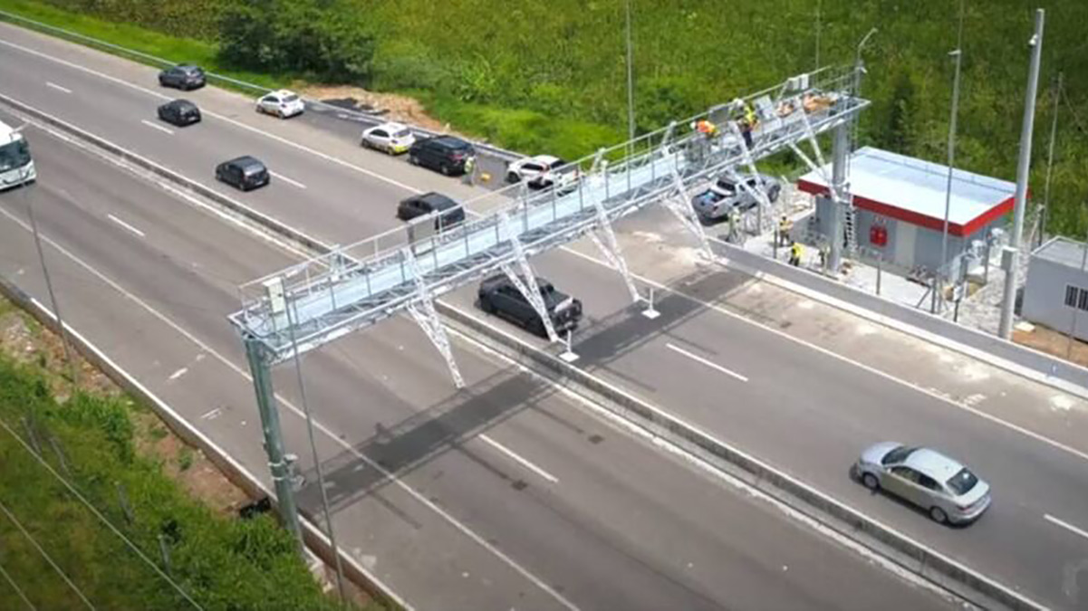 Em rodovias federais, os únicos pórticos em funcionamento são os da Rio-Santos
