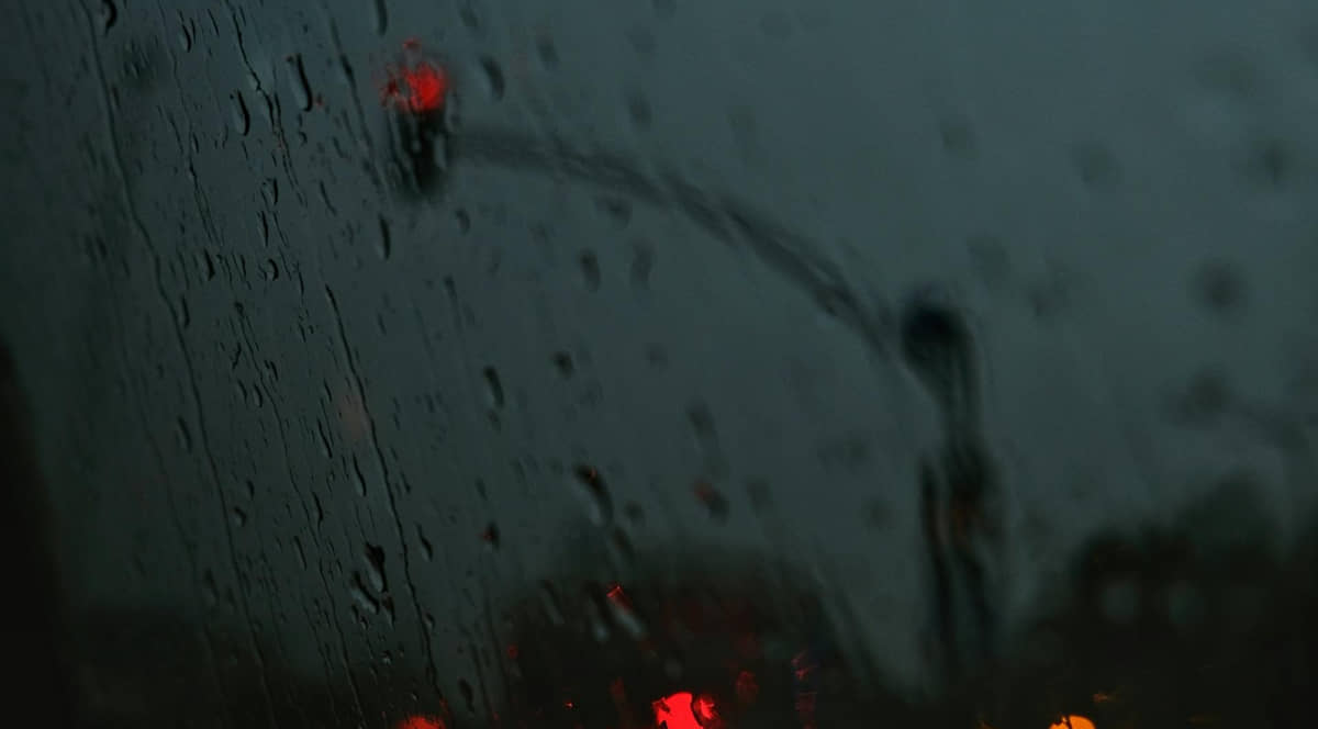 Frente fria de forte intensidade chega ao litoral de SP na noite desta quarta-feira