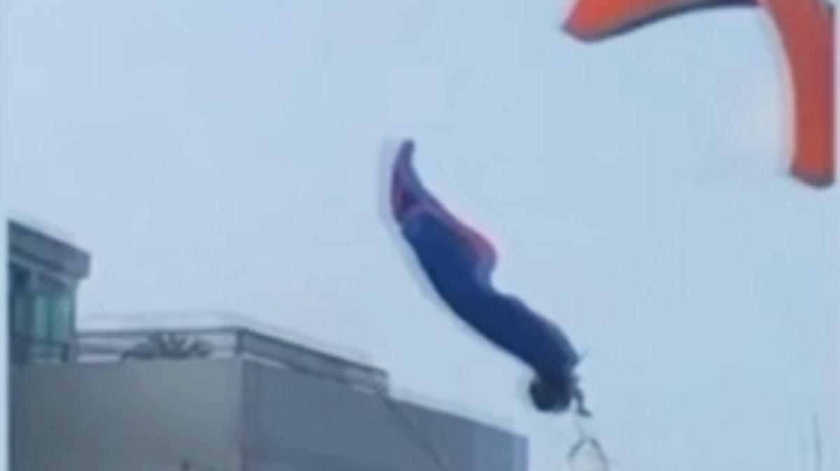 Lucas Ribeiro Macedo colidiu com outro homem que também estava voando e despencou do céu