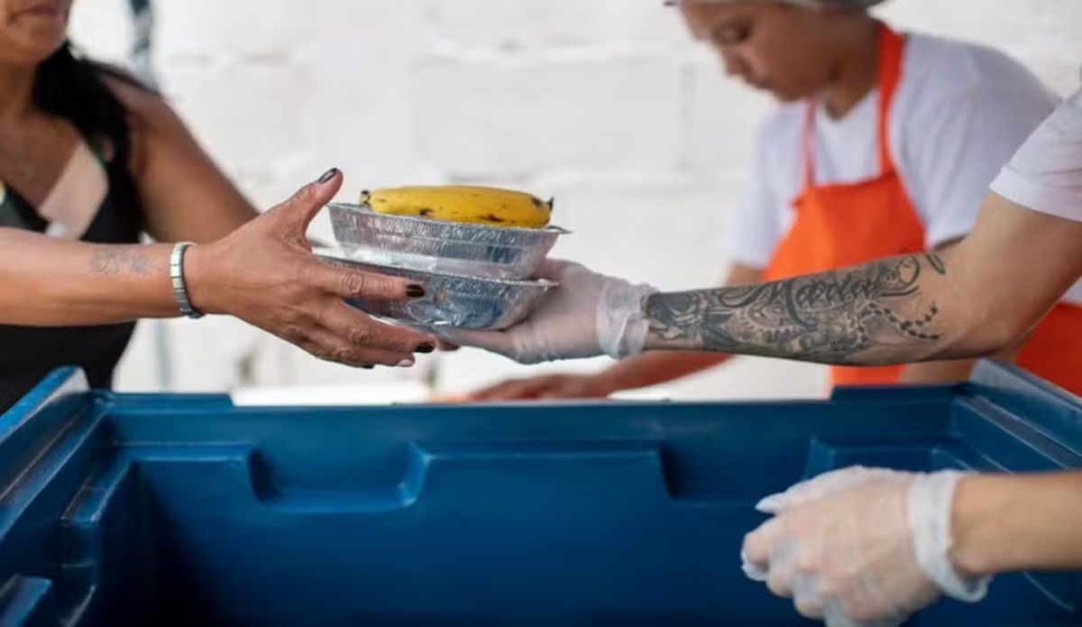 Os restaurantes municipais oferecem refeições completas ao custo simbólico de R$ 1,00