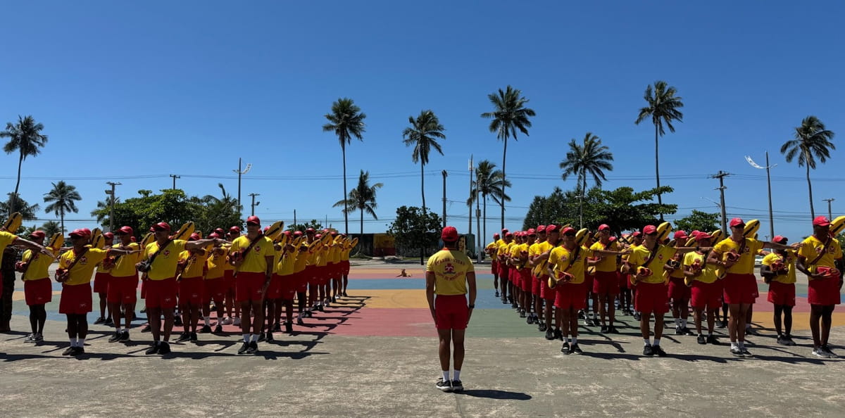 Foram 50 contratados pelo Município  e 50 contratados pelo Estado