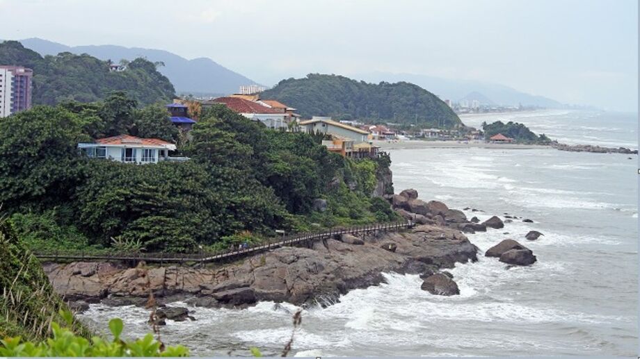 Para os amantes da natureza, as ilhas que cercam Itanhaém são verdadeiros tesouros