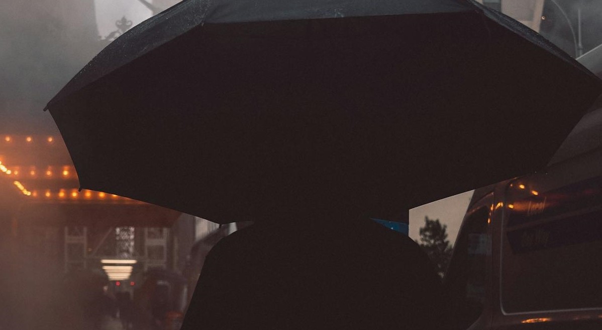 Feriado de finados não será de chuva no litoral de SP, mas ela chega domingo