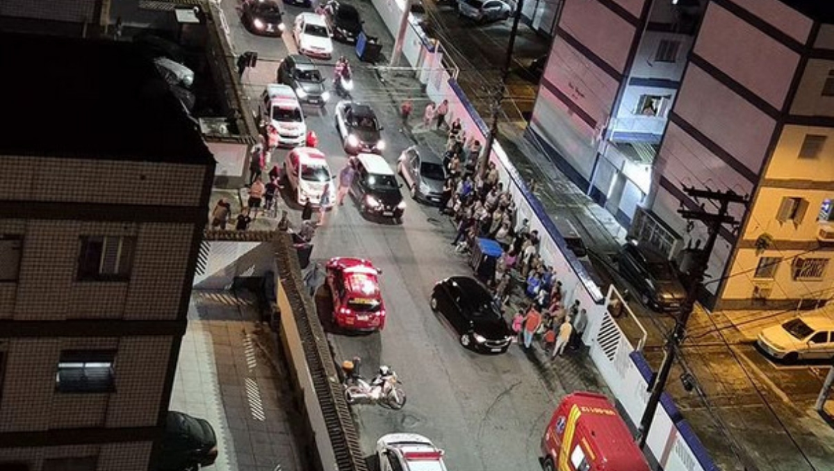 Com ferimentos, a idosa foi resgatada pelo Corpo de Bombeiros