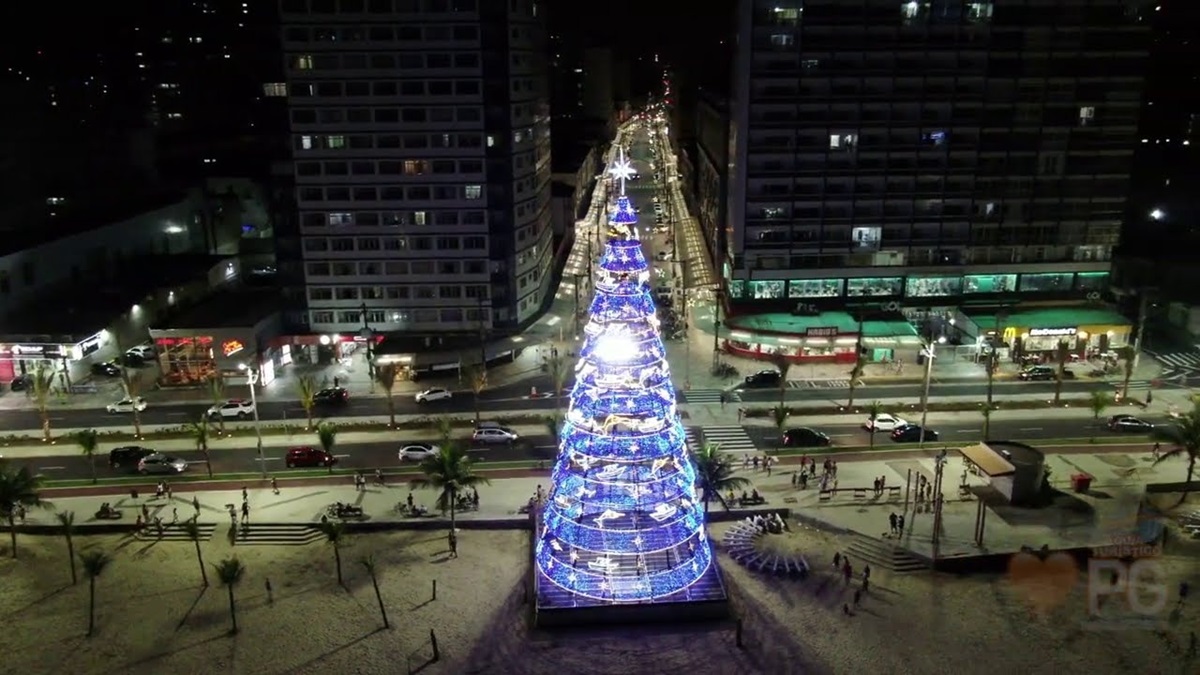 Maior árvore de Natal do Litoral de São Paulo estará em Praia Grande, com 45 metros de altura