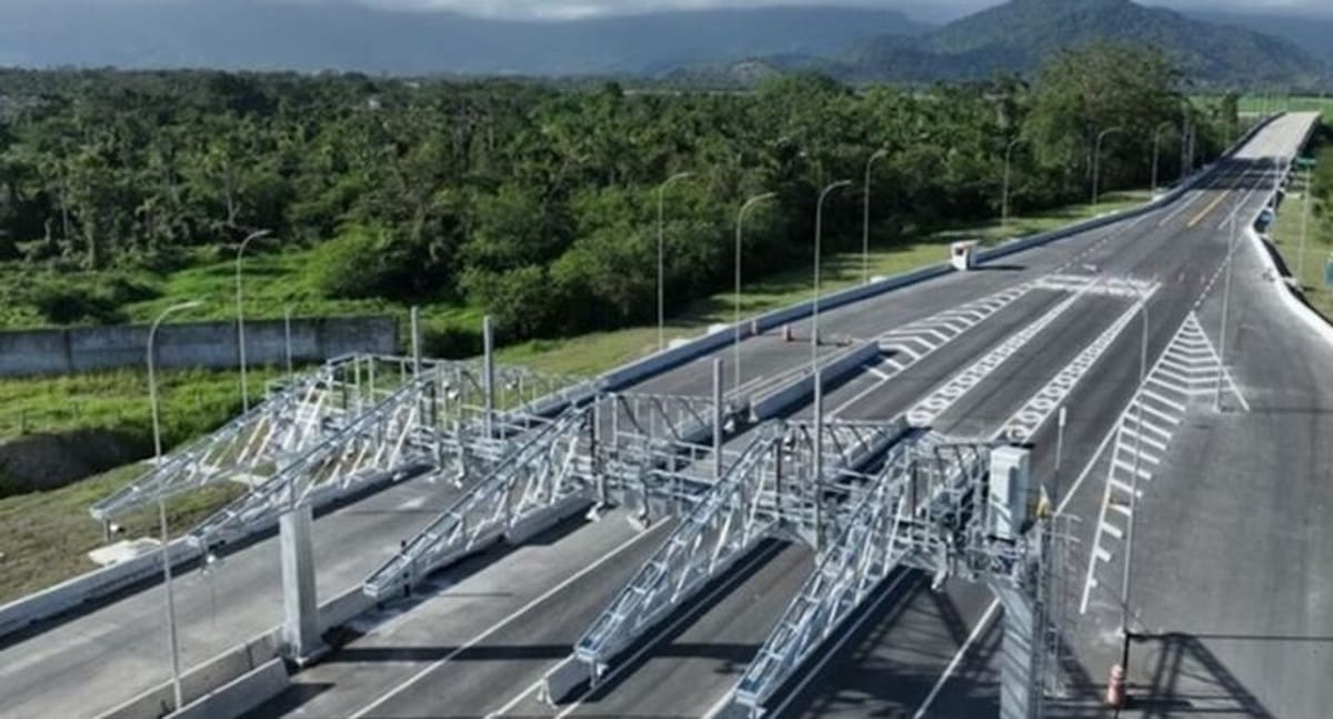 A obra teve atraso de sete anos e custo final estimado em R$ 3 bilhões