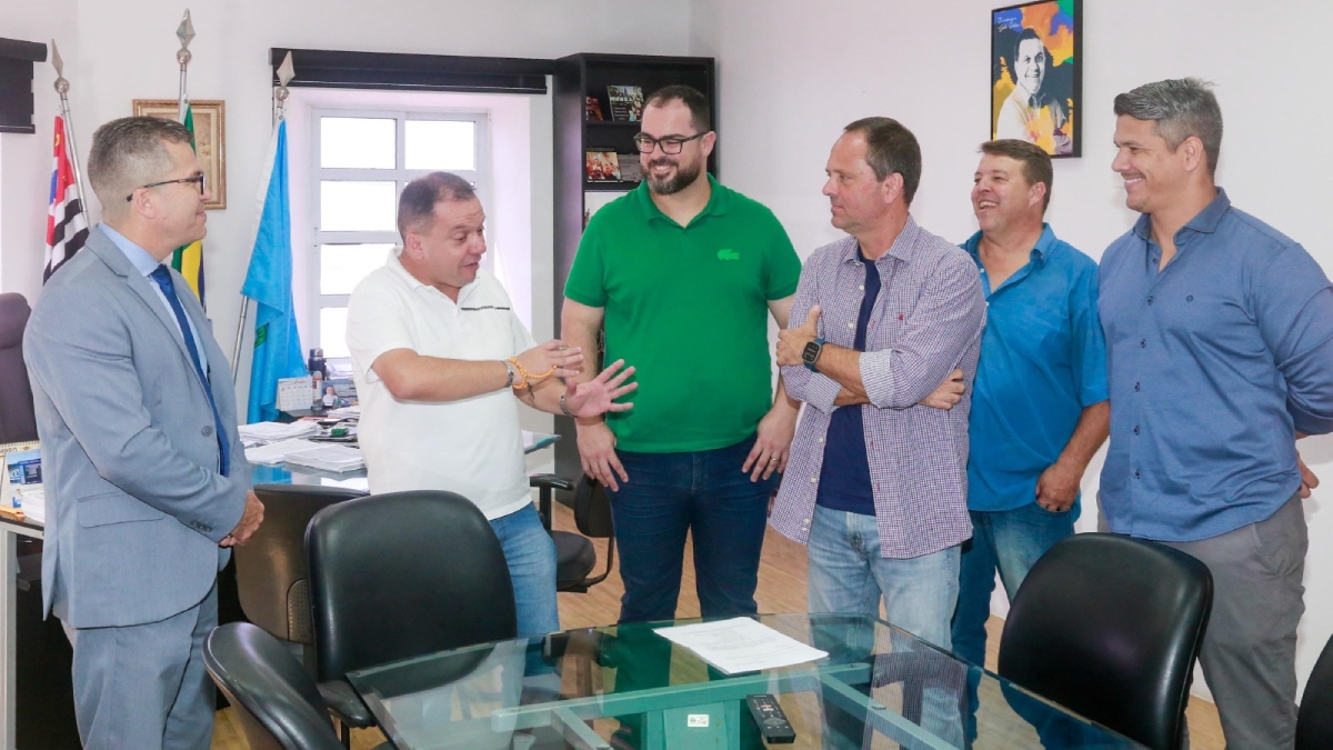 Os detalhes que envolvem as várias áreas da administração, como saúde, educação, finanças entre outros.