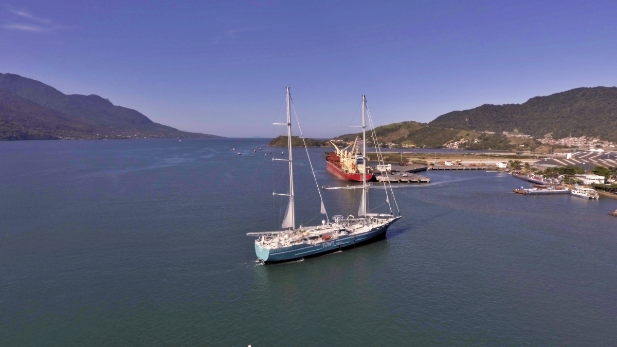 O Artemis não é um cargueiro comum, movido a óleo bunker