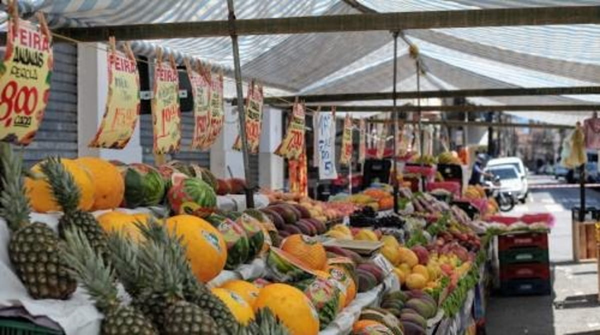 Essa redução vale para imóveis situados em trechos de ruas onde ocorrem feiras livres
