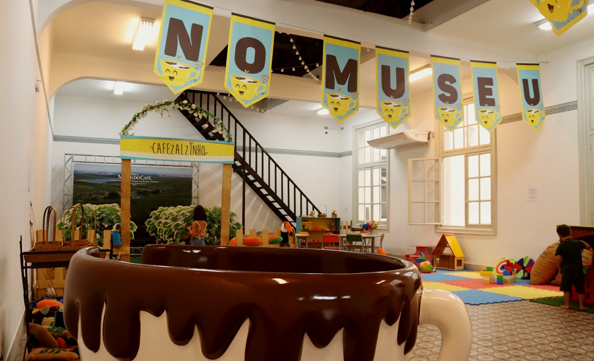 Museu do Café fica na Rua XV de Novembro, 95, no Centro Histórico de Santos