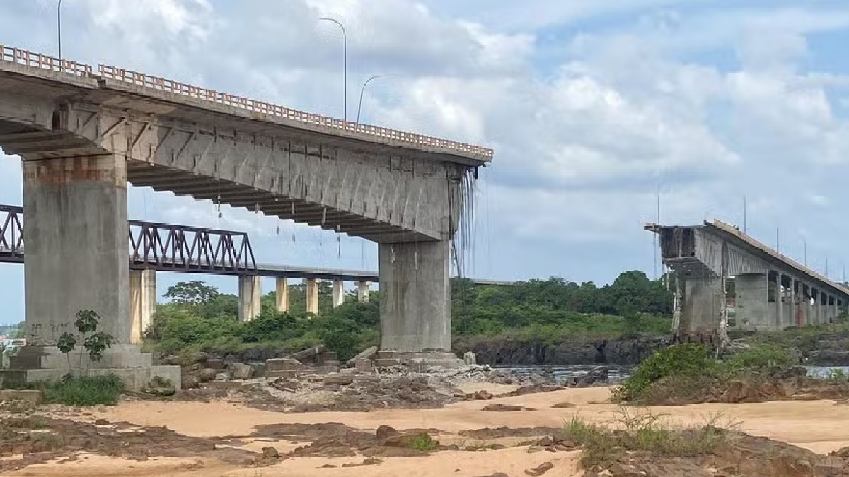 Ponte de Estreito, que liga o Tocantins ao Maranhão, caiu em 22 de dezembro