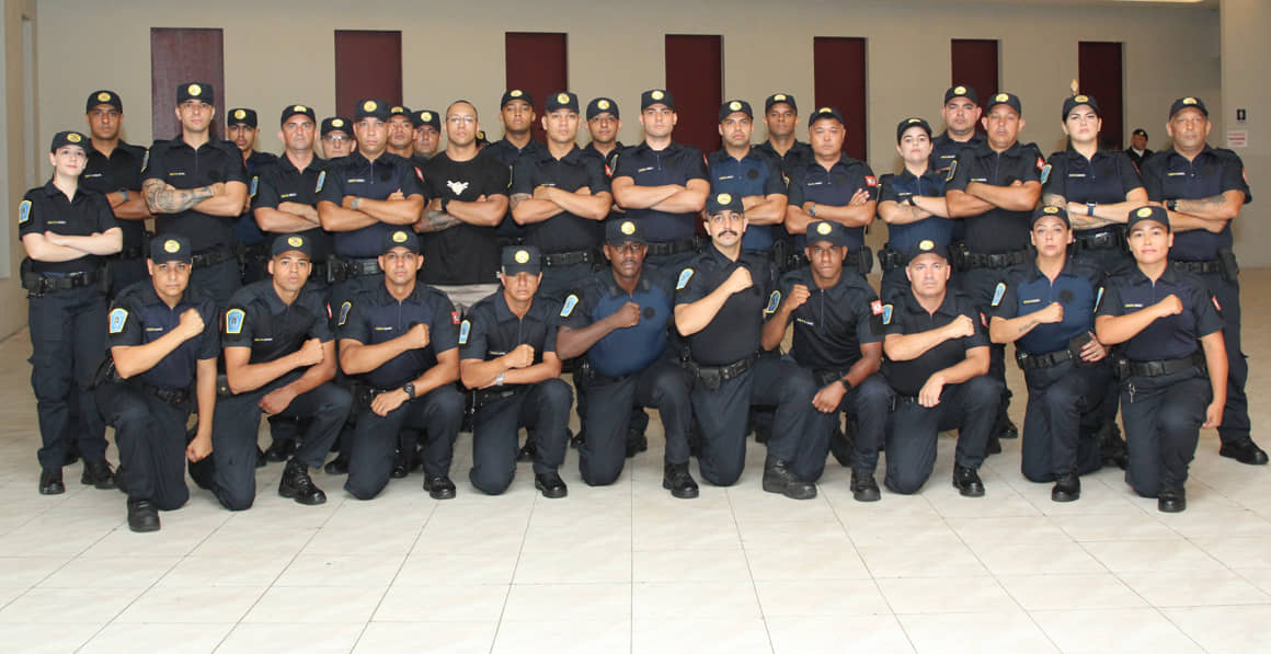 Os 35 novos agentes da Guarda Civil da cidade
