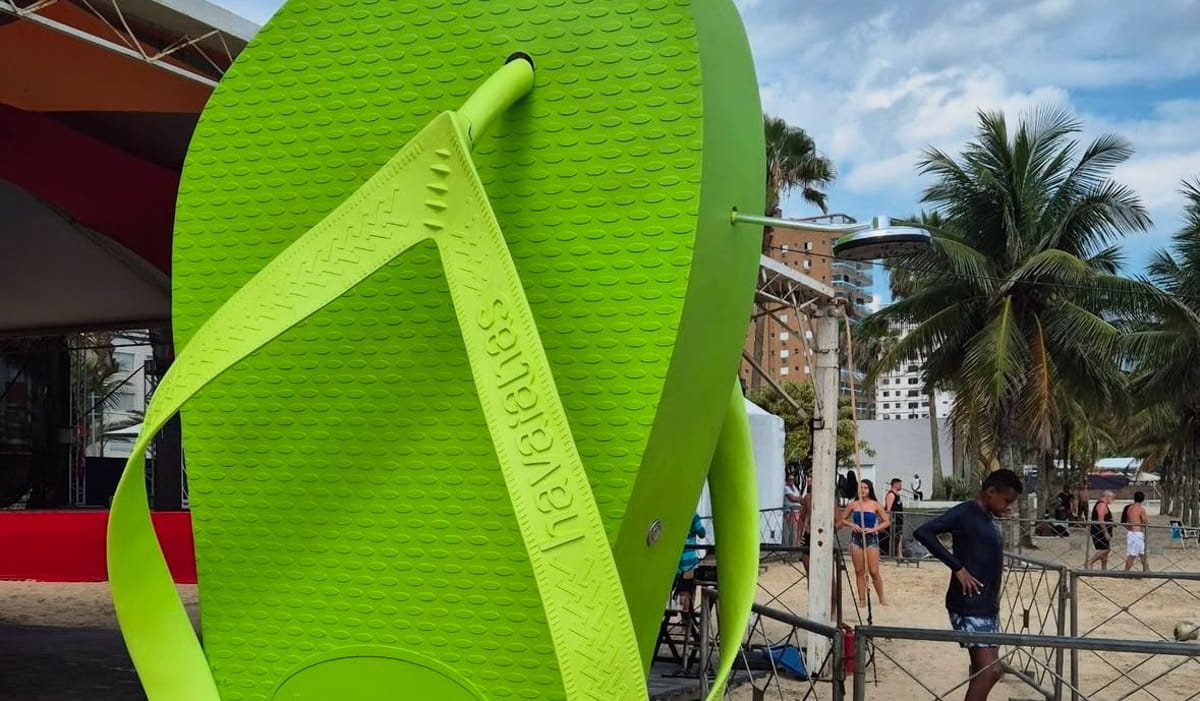 Outras praias na região ainda devem receber chuveiros