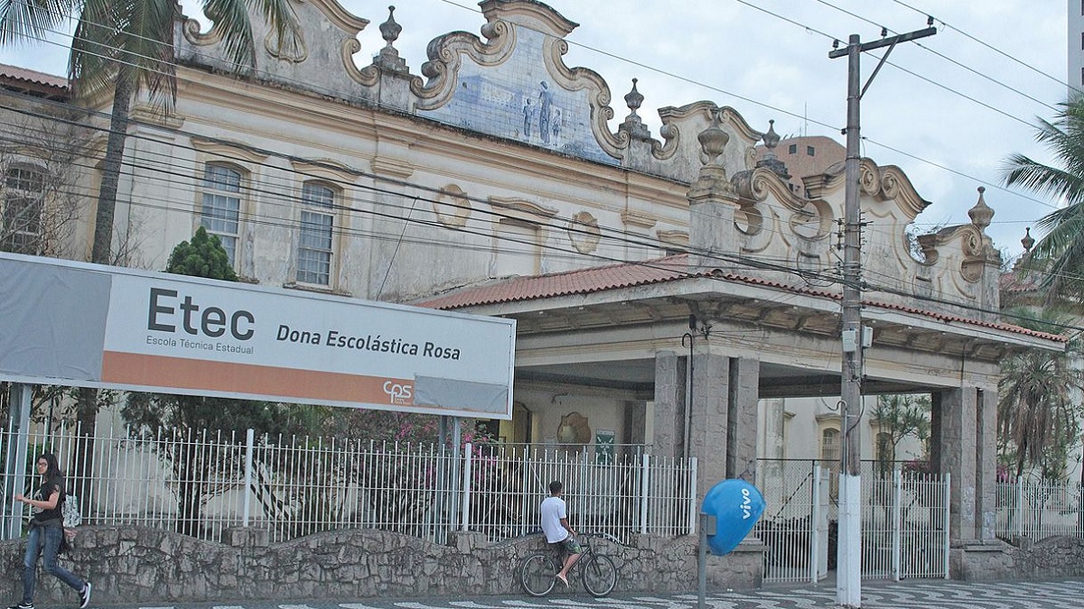 Fechado há anos e se deteriorando dia após dia, o complexo precisa de restauro, com no mínimo três anos de duração e investimentos de cerca de R$ 50 milhões