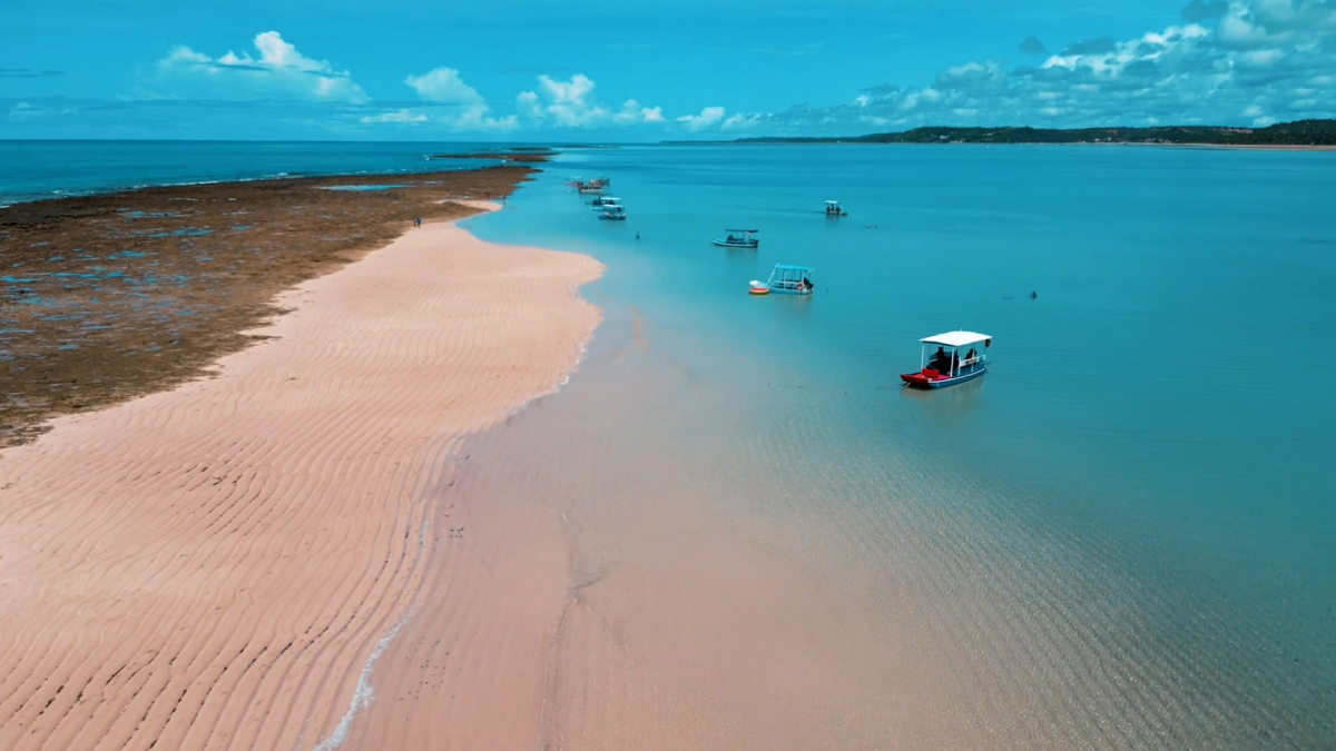 Essas praias encantam com sua beleza e infraestrutura turística