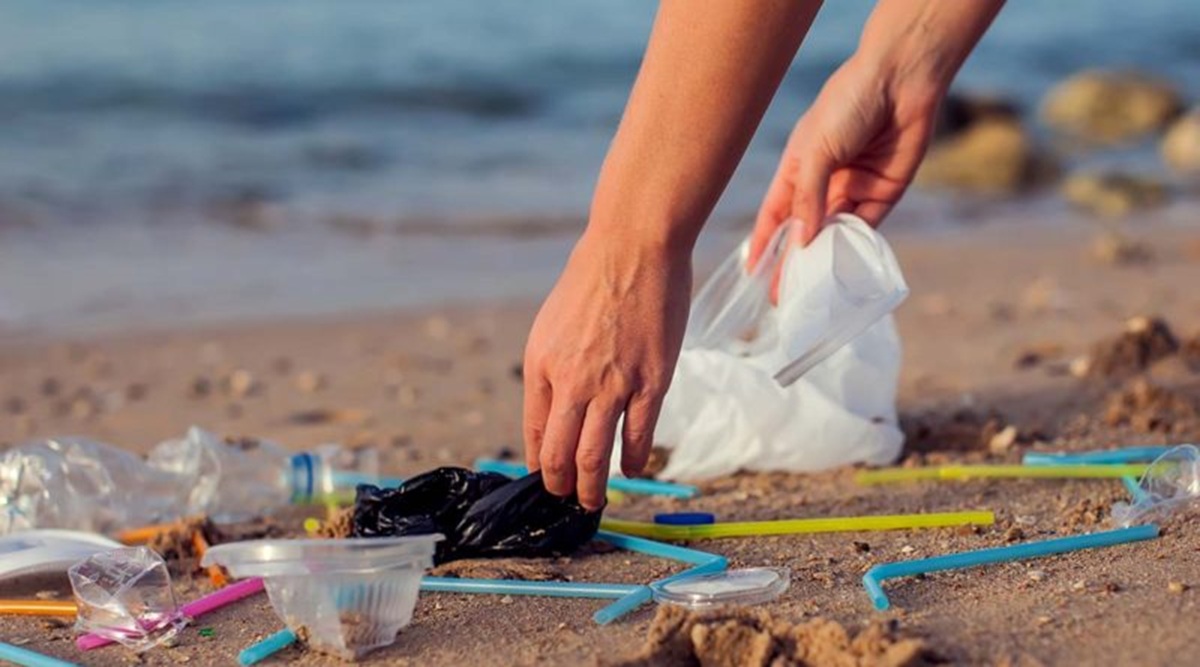 Além de gerar riscos à vida marinha, descarte irregular de lixo nas praias podem causar problemas de saúde nos humanos