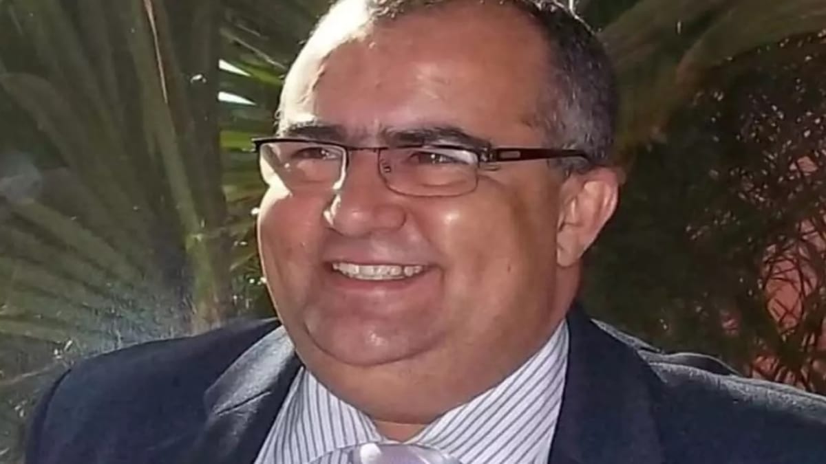 Foi reeleito por três legislaturas consecutivas