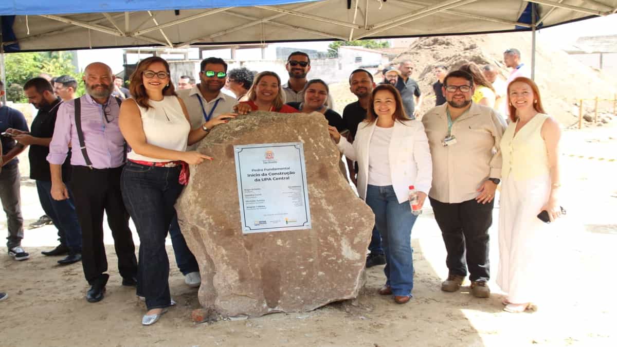 Descerramento da placa da pedra da primeira UPA Central 24h da Cidade, aconteceu no final de janeiro