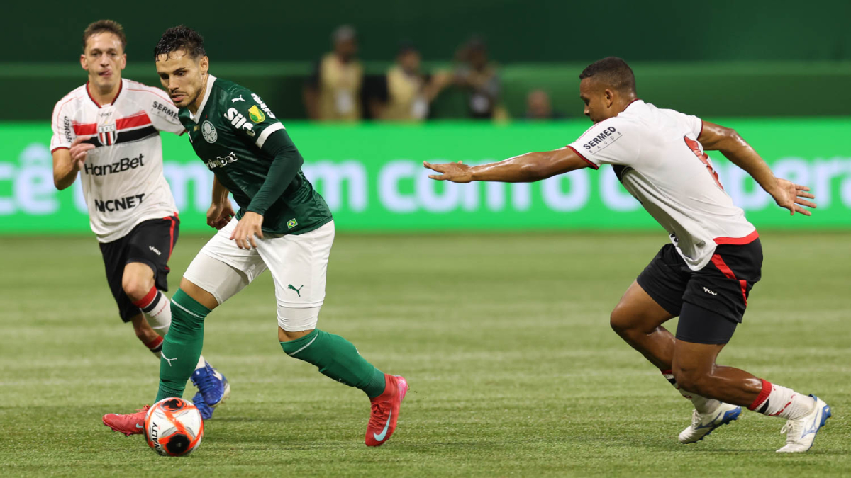 O Verdão reagiu com um golaço de Estêvão e garantiu a virada nos minutos finais