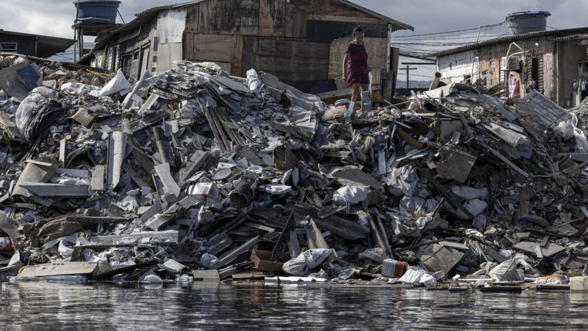 No rio Bugres foi encontrada uma quantidade superior a 93 mil partículas de microplásticos