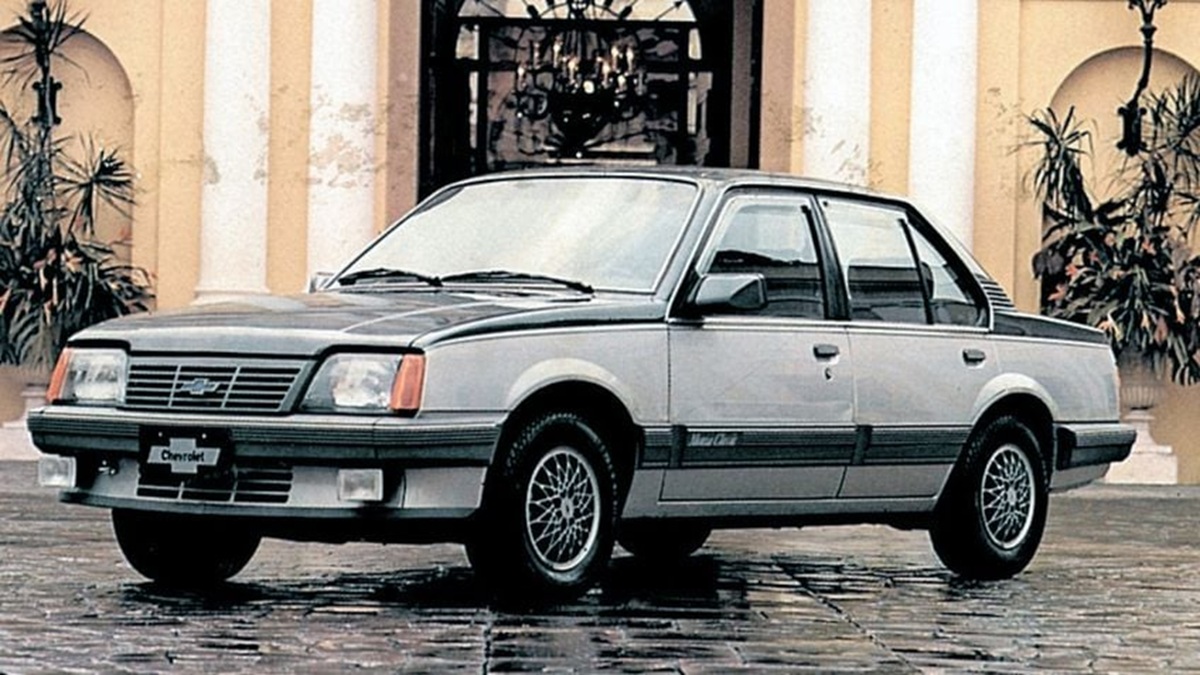 Monza está entre os modelos que podem voltar ao mercado