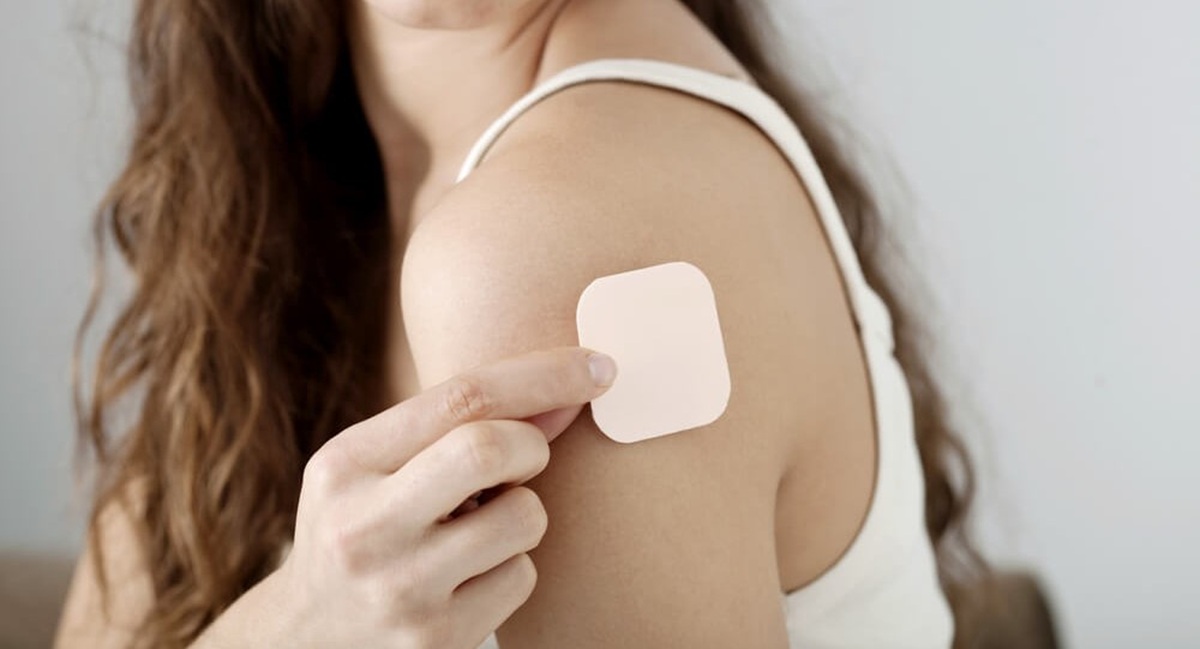 Adesivo anticoncepcional transdérmico só funciona com mulheres