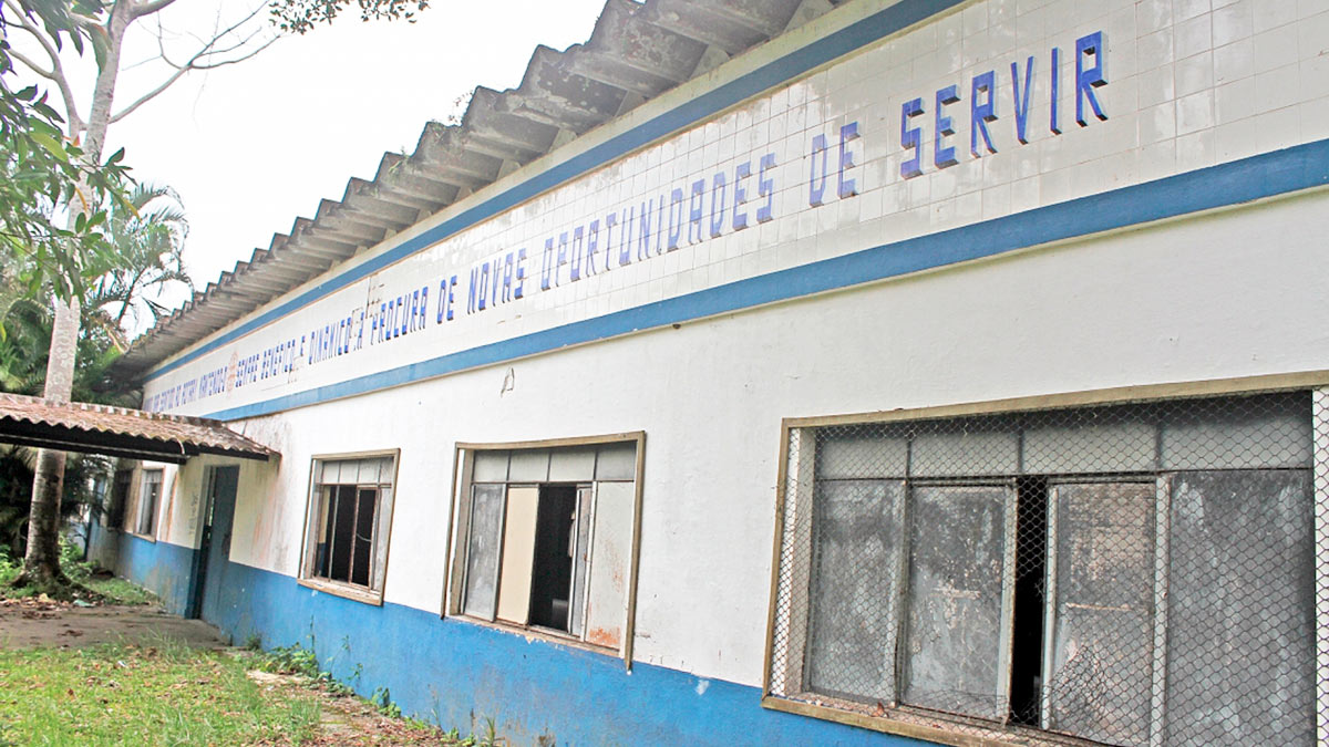 A direção da Associação Assistencial Cidade de Criança está aos prantos