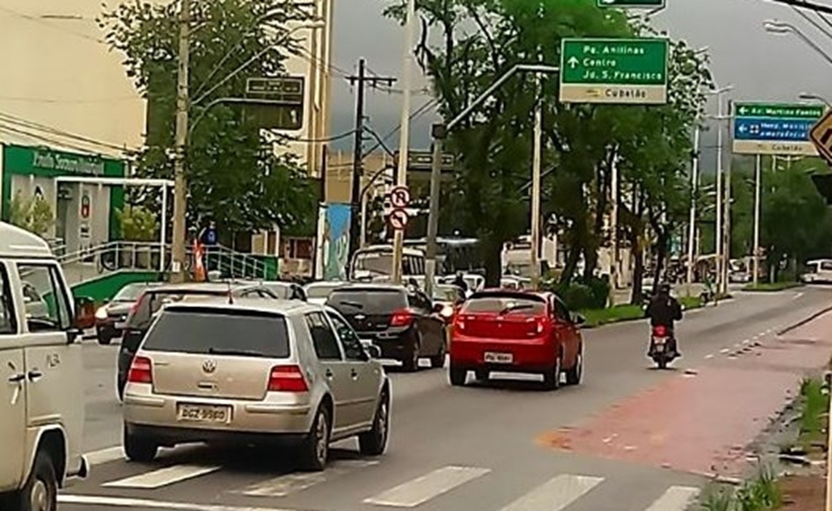 Avenida Nove de Abril, no sentido Centro, ficará interditada por três meses