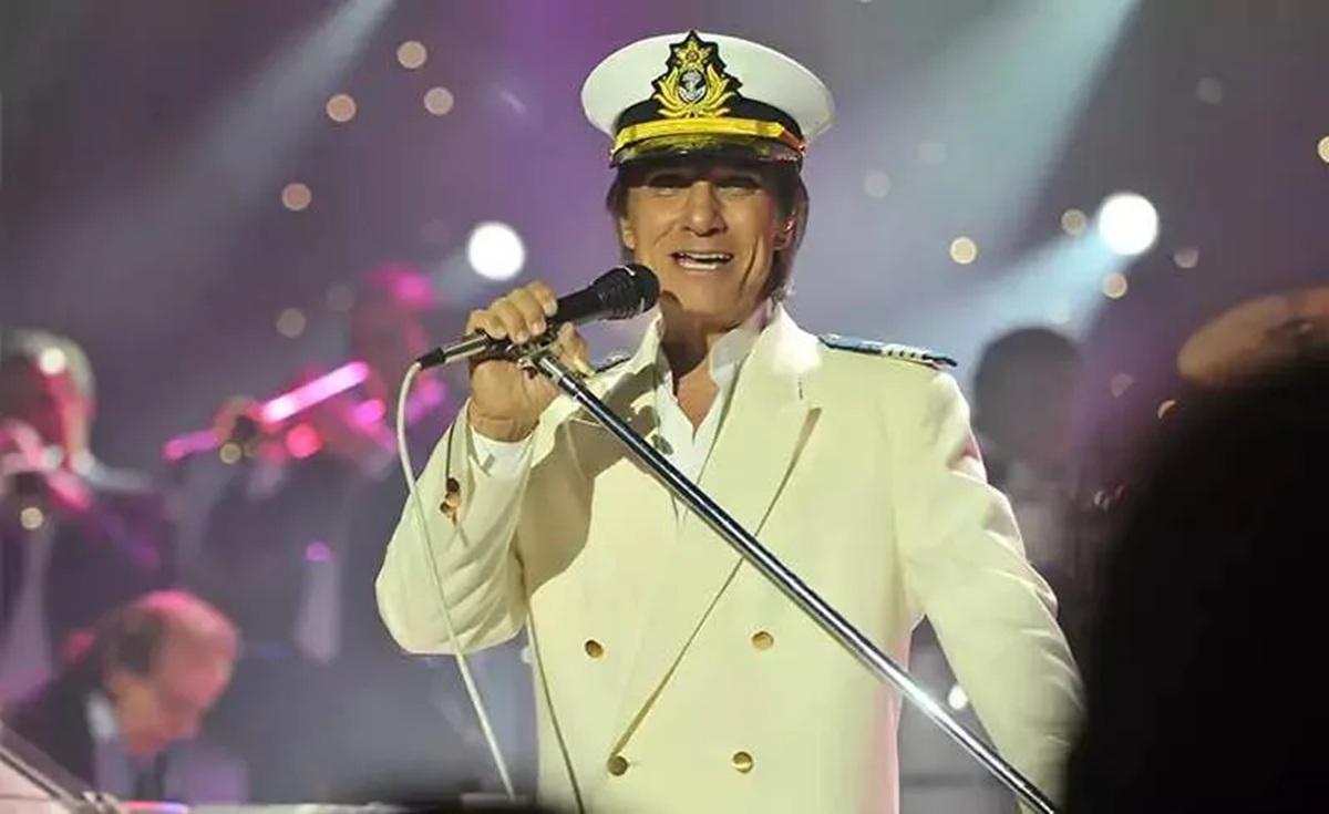 Após dois anos de pausa, Roberto Carlos retorna aos cruzeiros marítimos