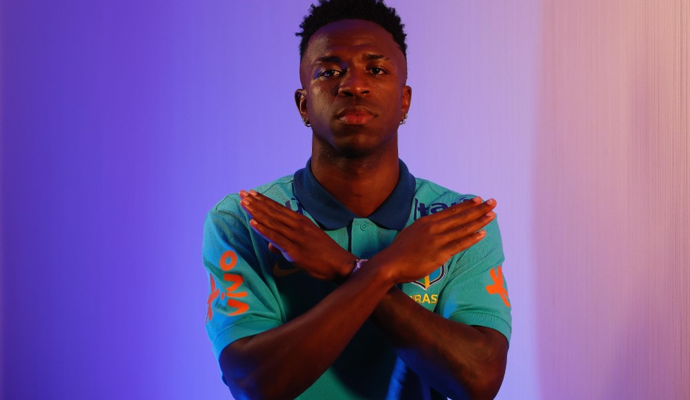 Vinícius Júnior encabeça a campanha contra o racismo no futebol