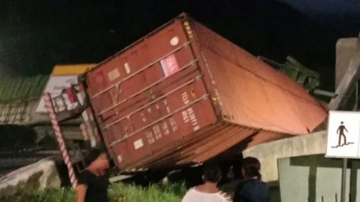 Os veículos de passeio devem utilizar a Imigrantes para descida e subida