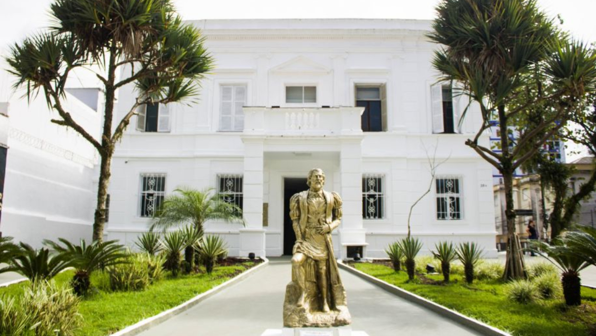 Os servidores também denunciam a Amado a publicação de portarias que dizem respeito a condução técnica