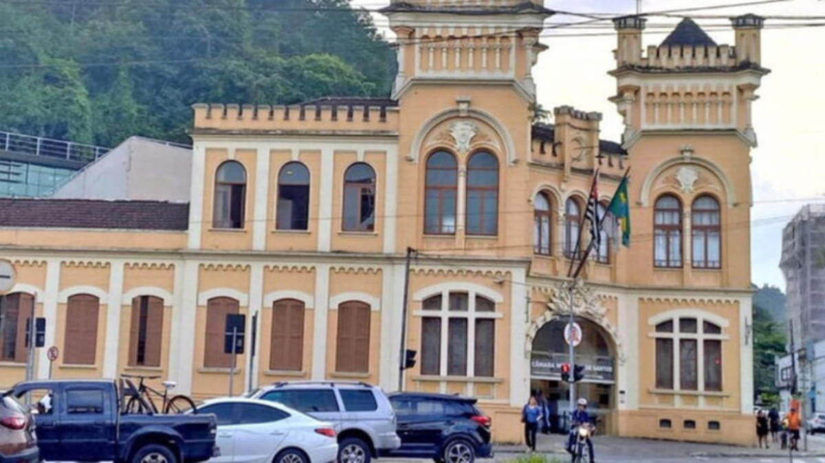 A Câmara argumenta que o transporte institucional dará mais agilidade às ações fiscalizadoras dos parlamentares