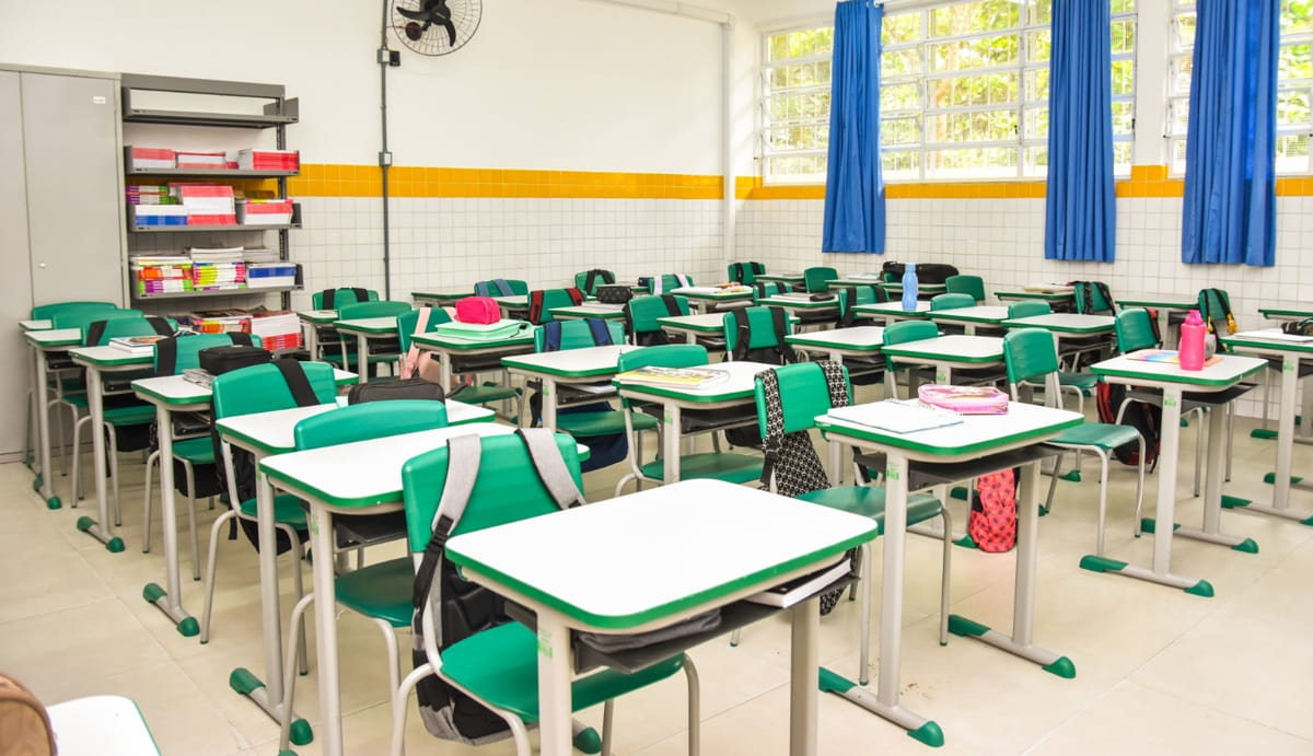 A greve dos professores e trabalhadores da Educação de São Vicente foi encerrada nesta terça-feira (15)