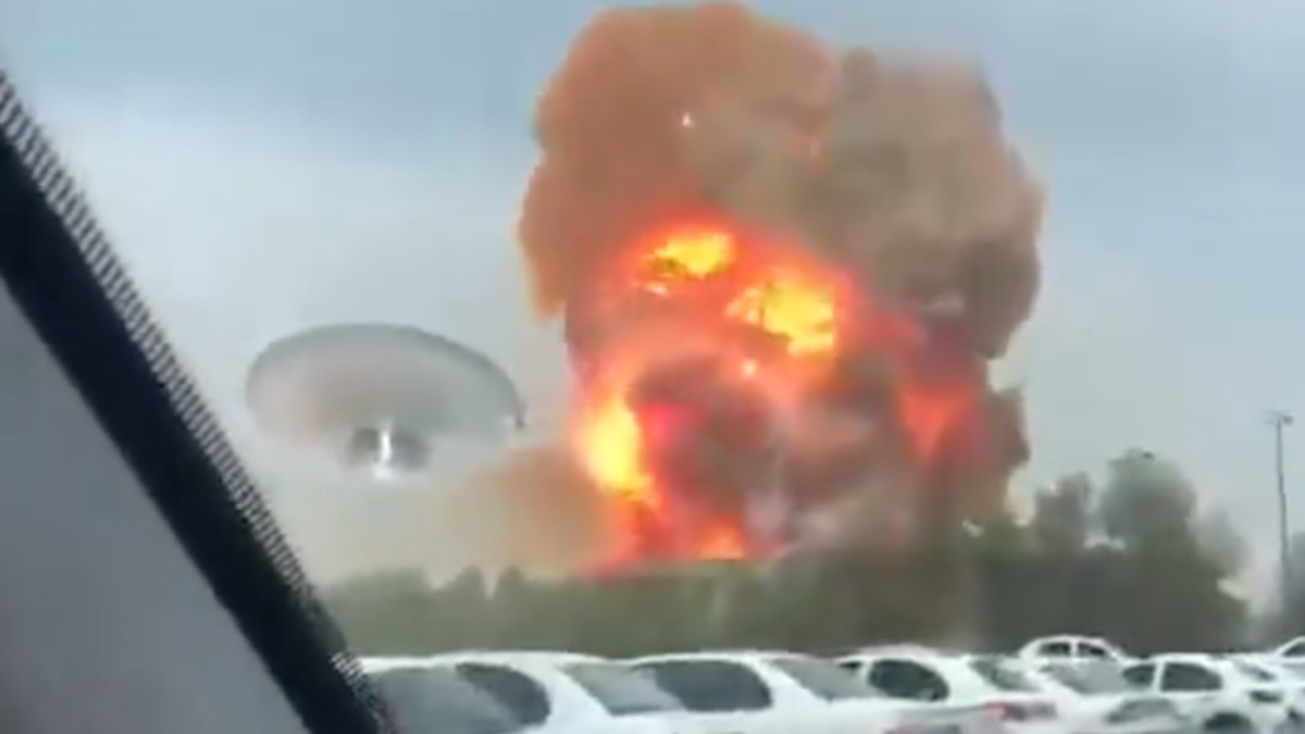 Tragédia no Porto de Bandar Abbas deixa ao menos 30 mortos e mais de 800 feridos