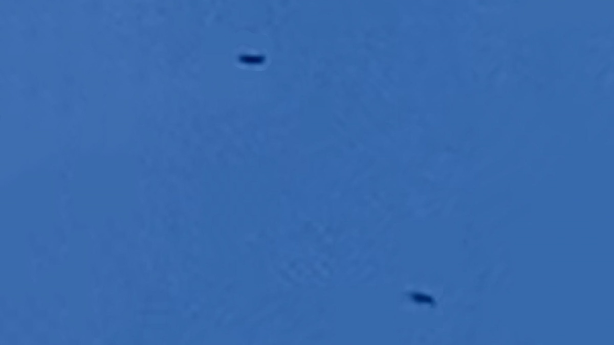 Vídeo mostra dois objetos não identificados sobrevoando o céu da cidade de Uruana de Minas