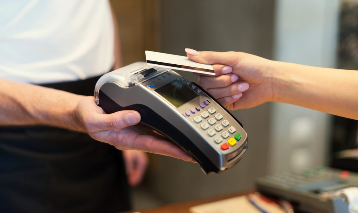 Na hora de adquirir um carro, o fator financeiro costuma ser um dos maiores desafios para os brasileiros