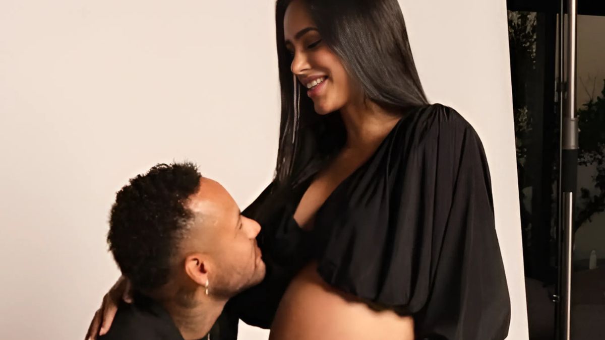 O casal aparece em clima de intimidade e cumplicidade