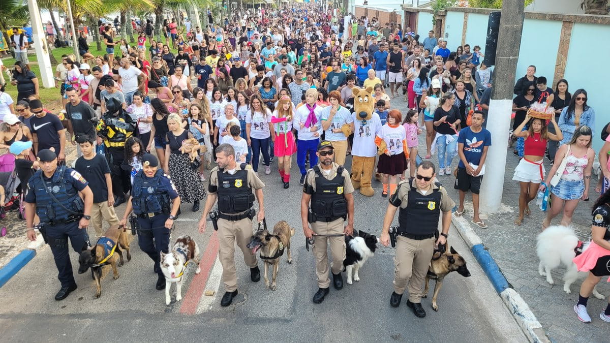 O principal objetivo do evento é promover a conscientização e apoio à causa animal, além de proporcionar uma tarde de lazer e diversão para toda a família