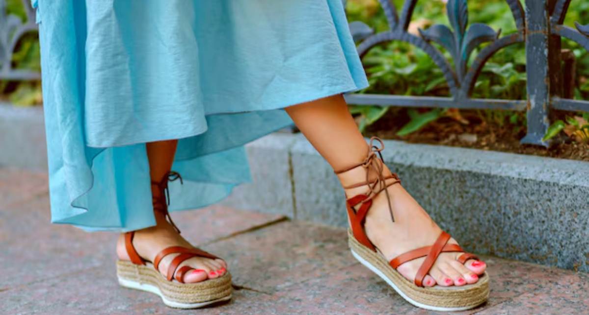 Modelos de sapatos que mais combinam com vestidos