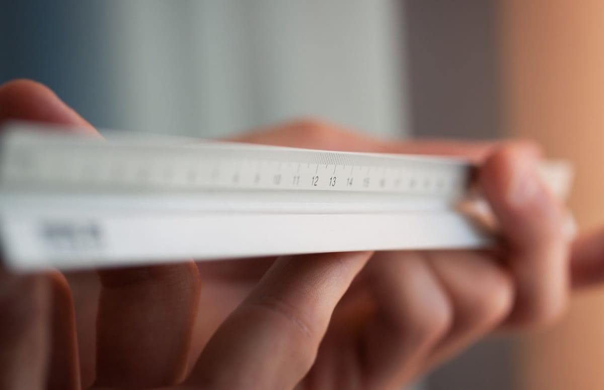 O tratado criou o Escritório Internacional de Pesos e Medidas (BIPM), encarregado de definir padrões como o metro e o quilograma